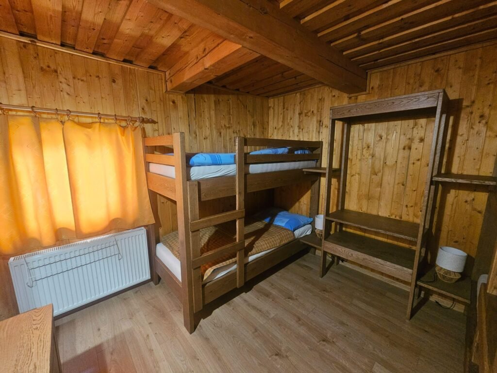 chata pod horou valca