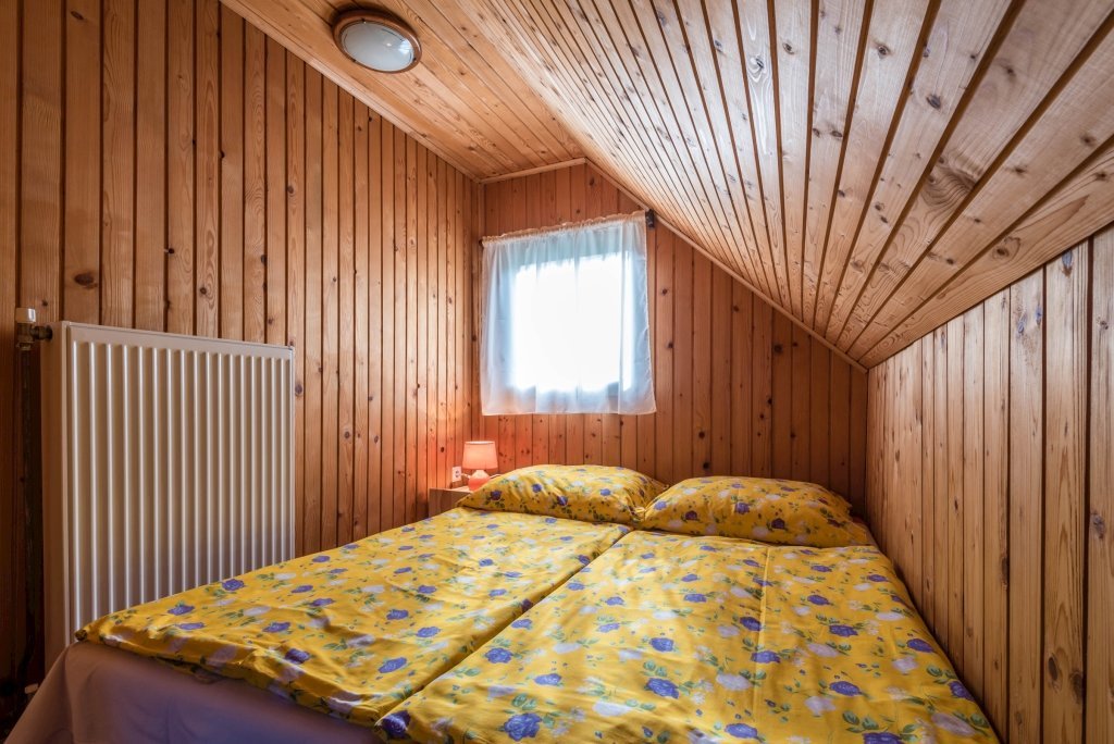 chata nad siravou u laca