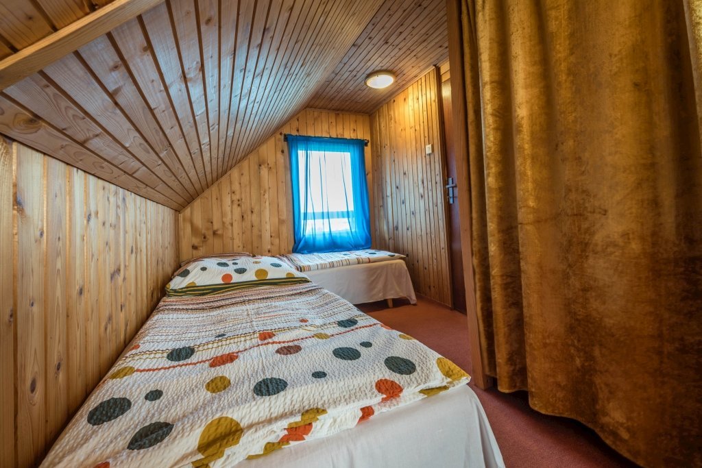 chata nad siravou u laca — foto 2