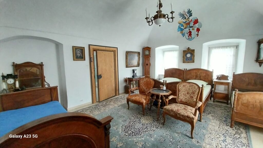 Zemianska kuria vachtar — foto 4