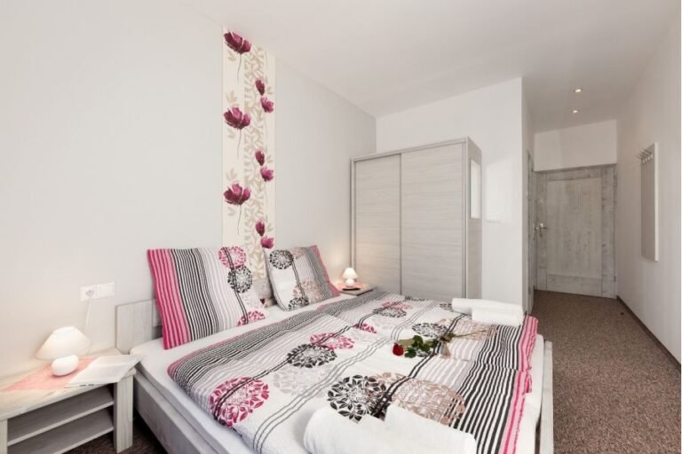 penzion a chaty nova