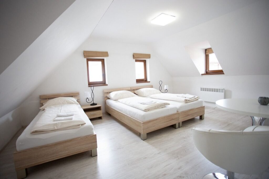 apartments club telgart