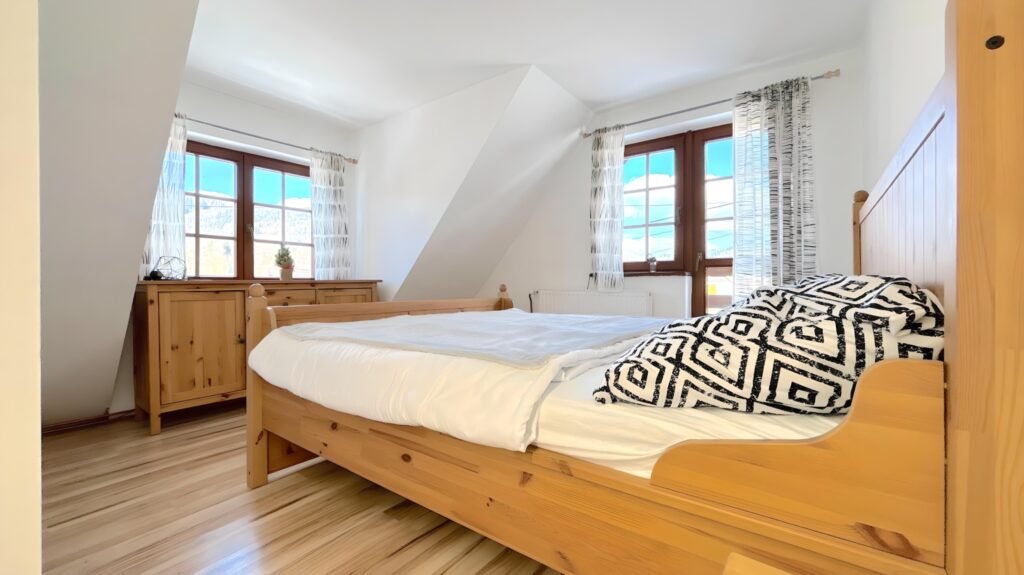 dreveny zrub oscadnica — foto 3