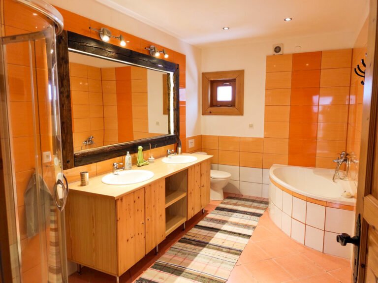 zrubovy dom na samote