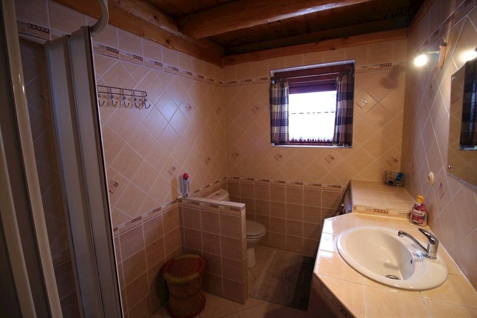 Drevenica u bambulky — foto 6