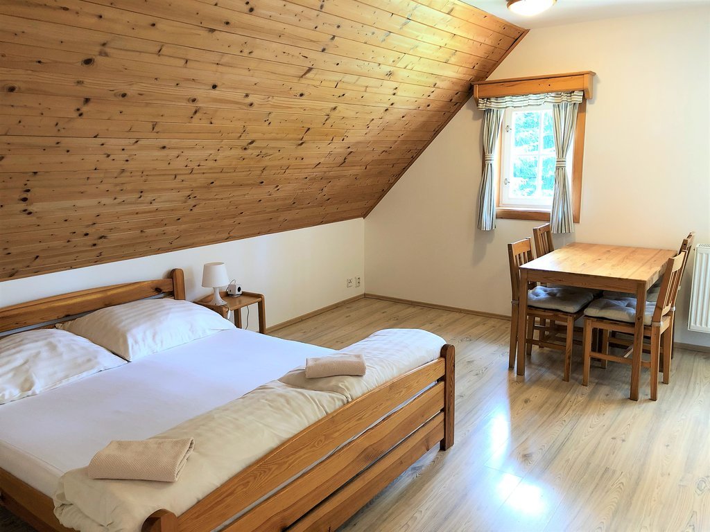 chalupa zlatnik — foto 3