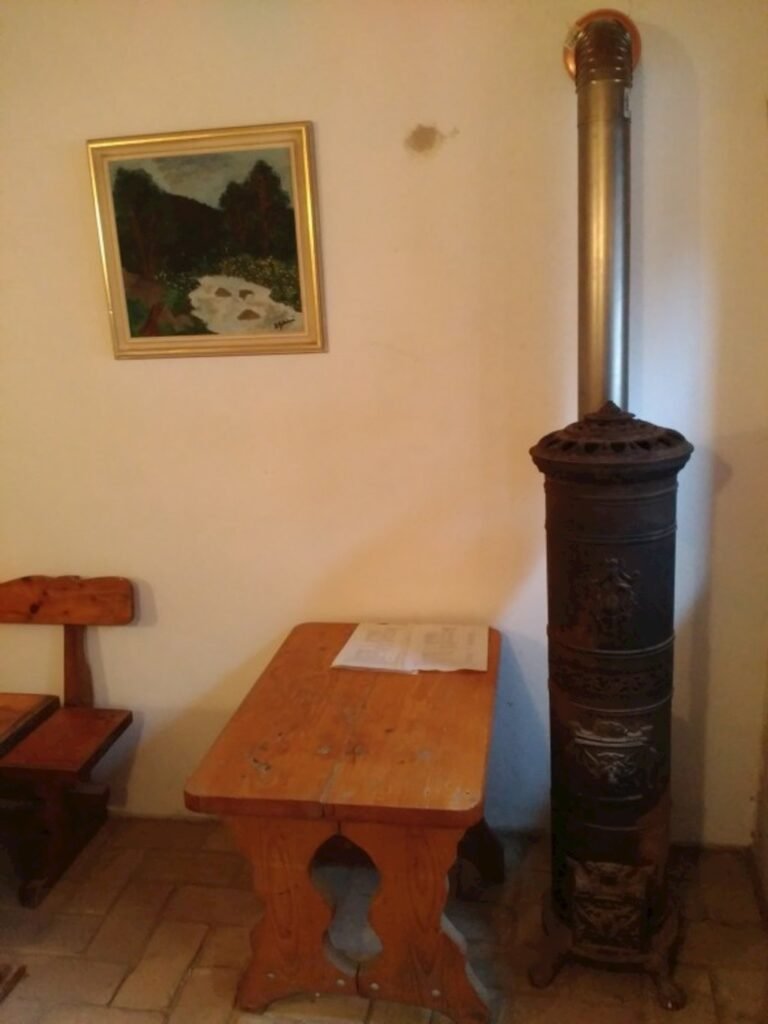 chaloupka pod kostelem 2 — foto 2