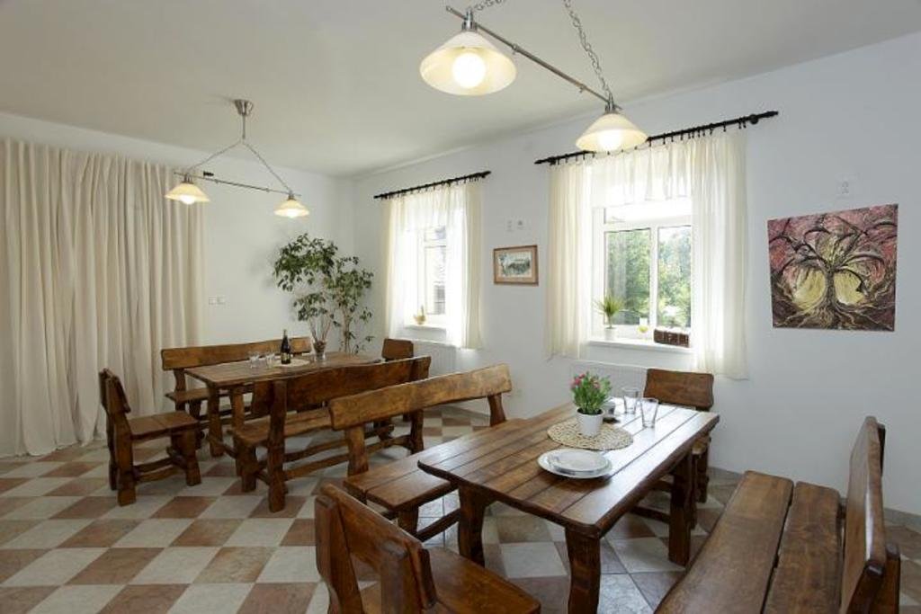 Apartmany ktova 15 pod troskami — foto 5