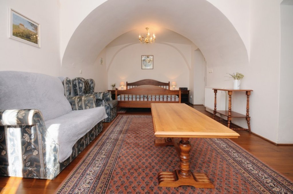 zamocky penzion namest nad oslavou — foto 2