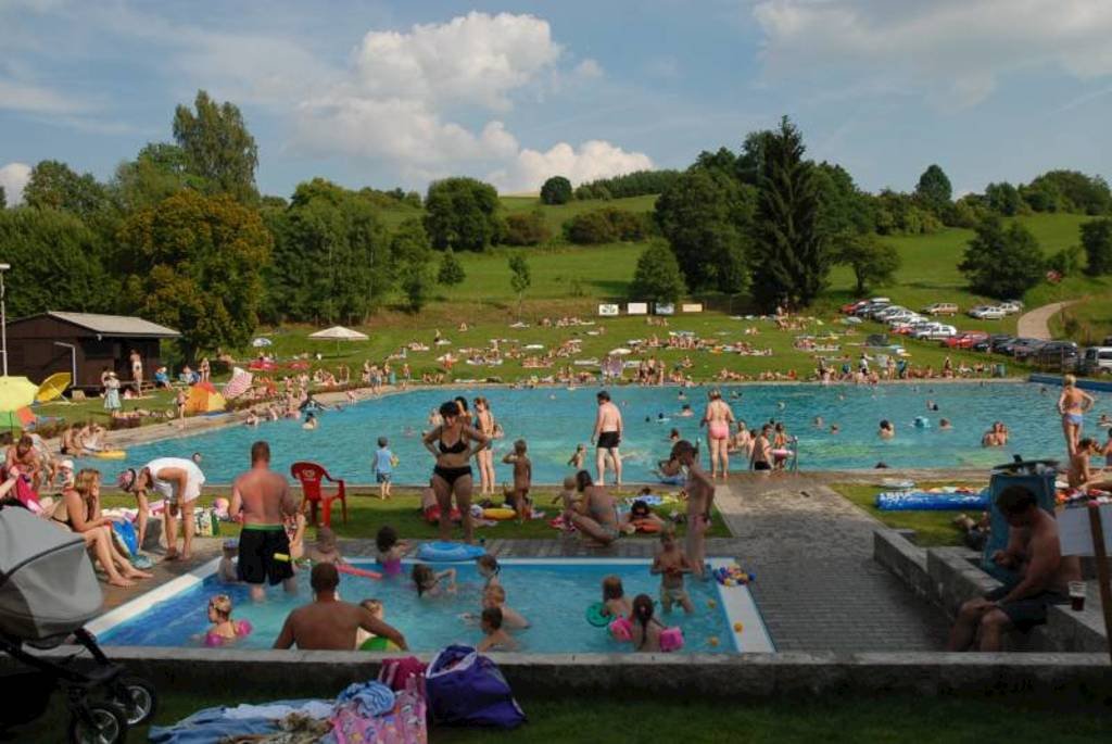 koupaliste a kemp pecka — foto 2