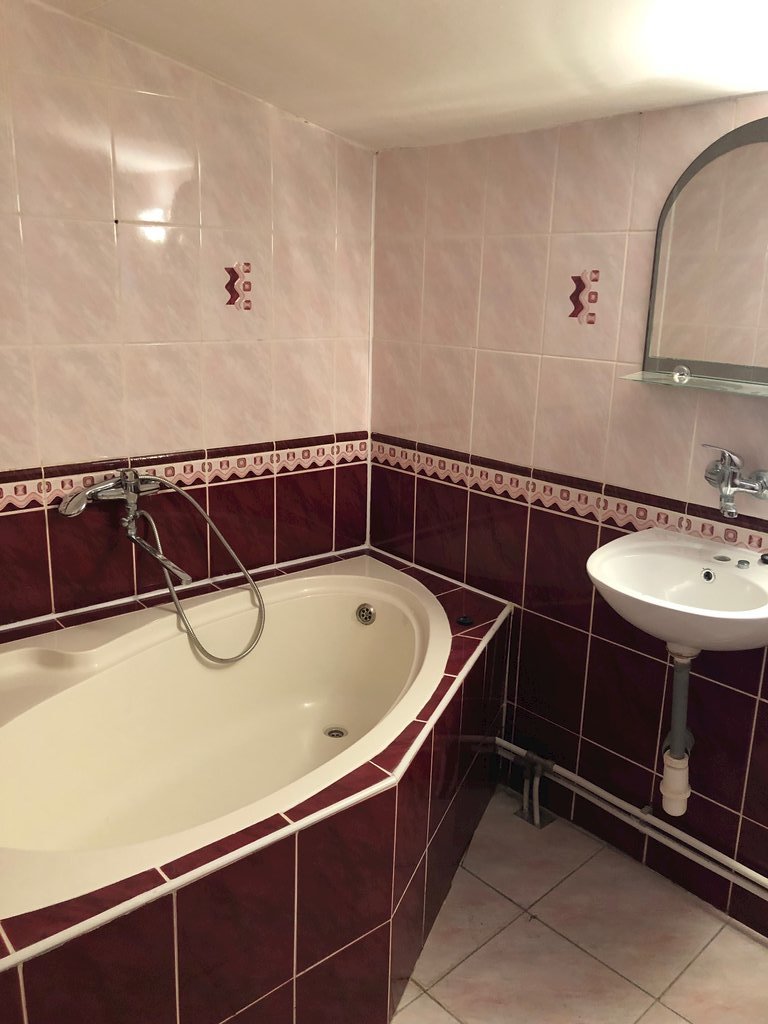 robotnicka ubytovna v bytci