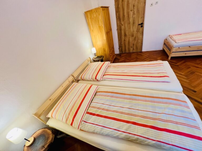 chalupa veseli nad moravou