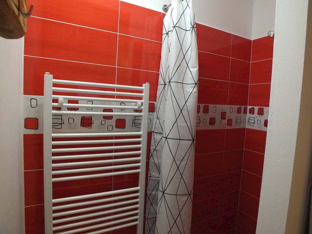 Chalupa u sidlu — foto 8