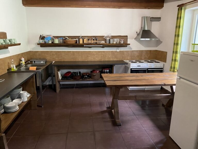 chata pod skalou hamry