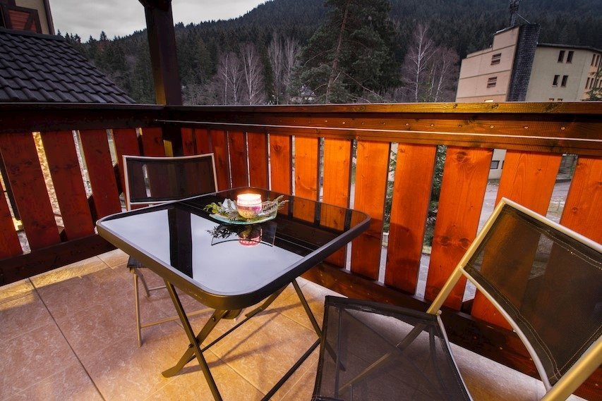 apartmany pri jazere hrabovo