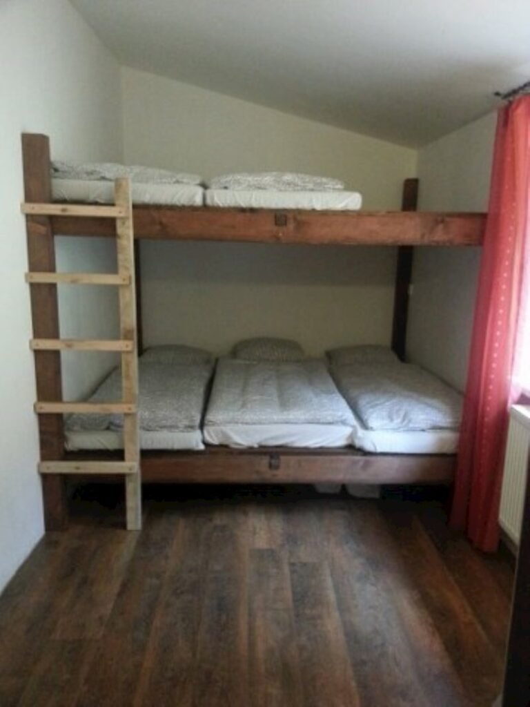 chata cementarka — foto 4