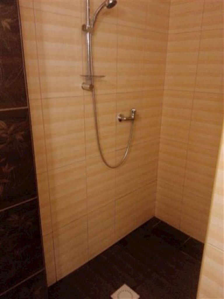 chata cementarka — foto 7