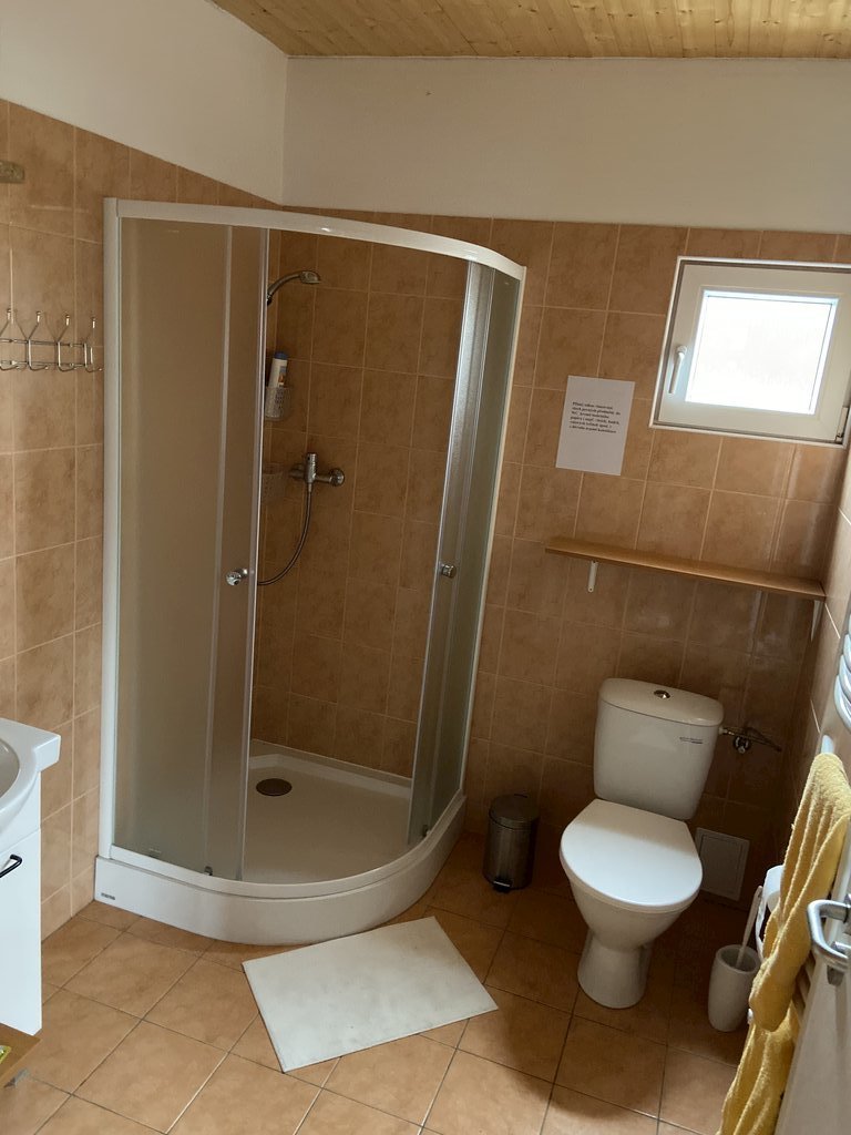 dum u jezera frymburk — foto 3