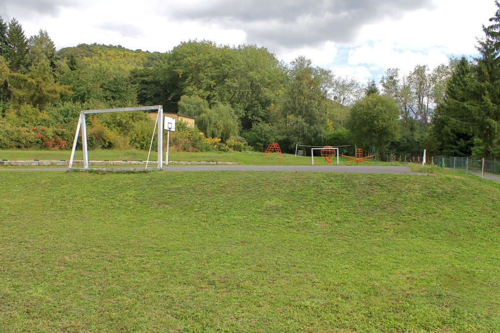 chata hron pocuvadlianske jazero — foto 2