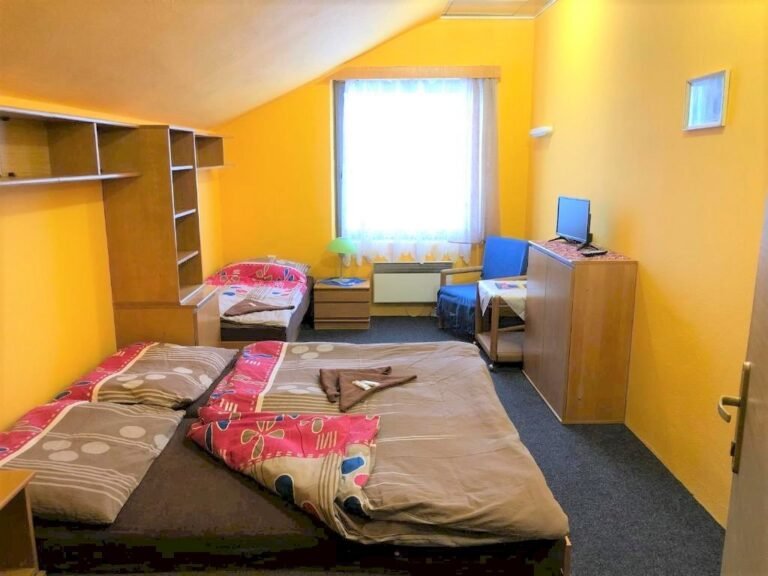 hotelnatrojce
