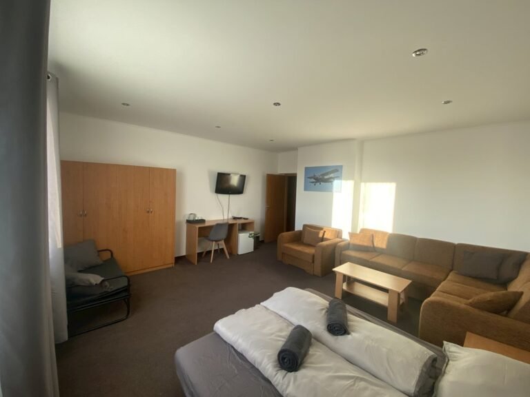 ubytovanie letisko slavnica