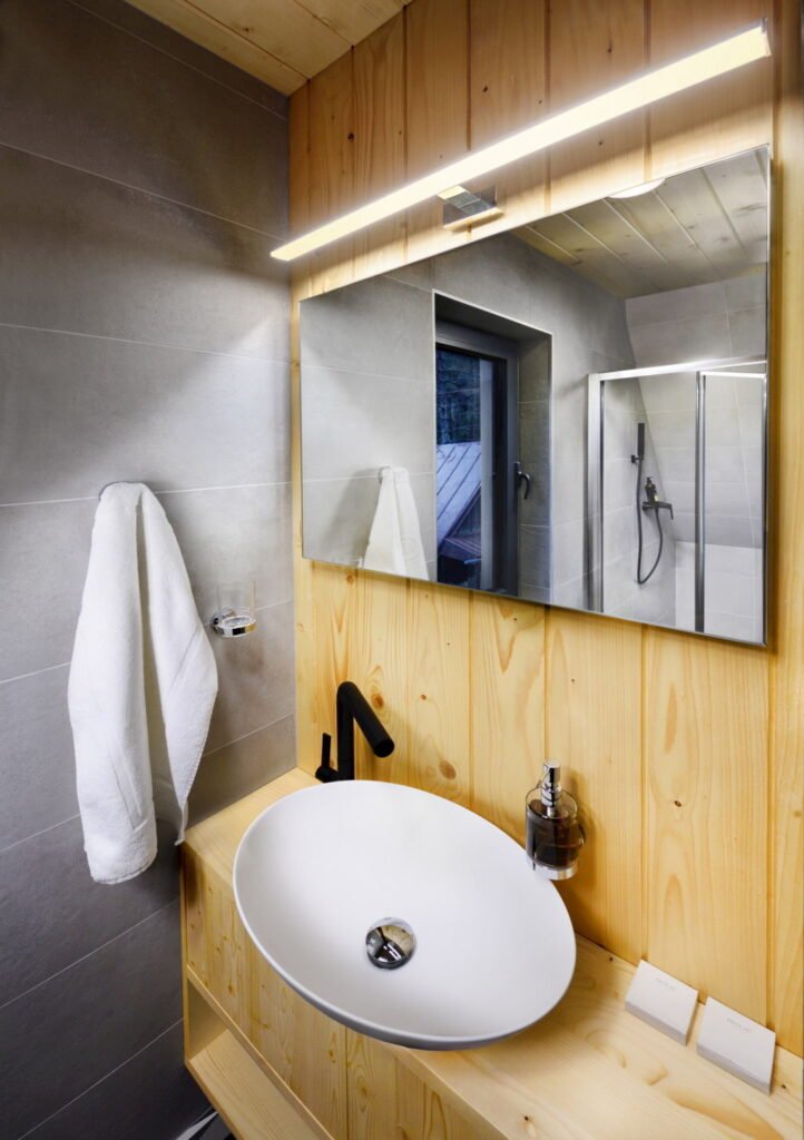 tri vydry tale — foto 2