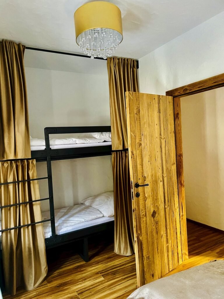 chalet chaty gold a silver