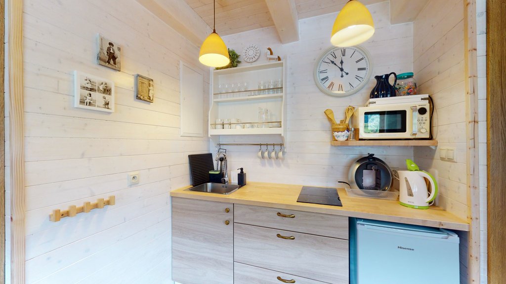 chata pri jazere lestiny — foto 2