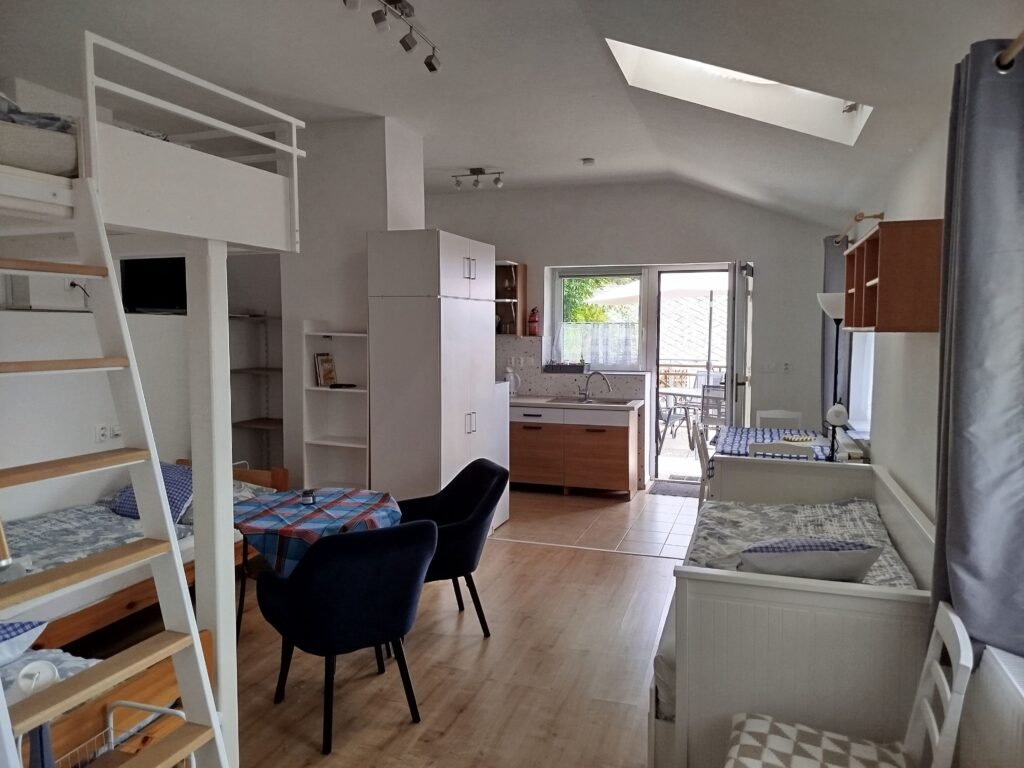 ubytovani pod jeskynemi