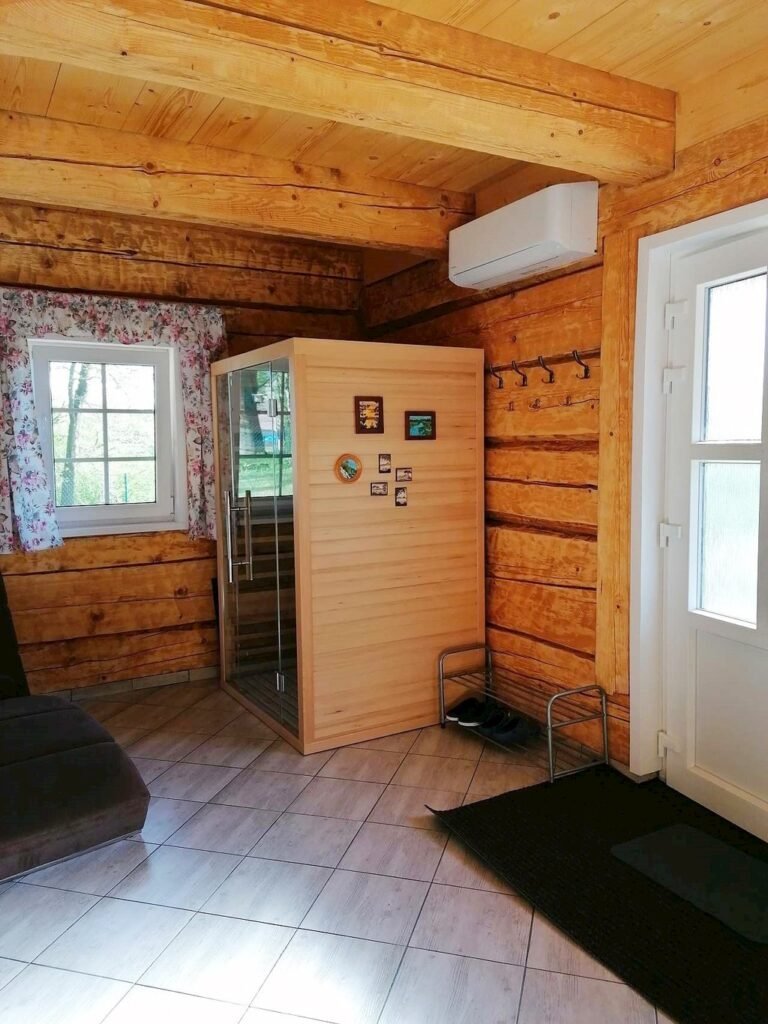Roubenky u veverky — foto 7