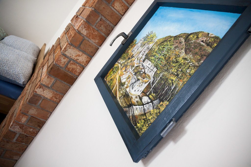 chalupa v zahrade — foto 2