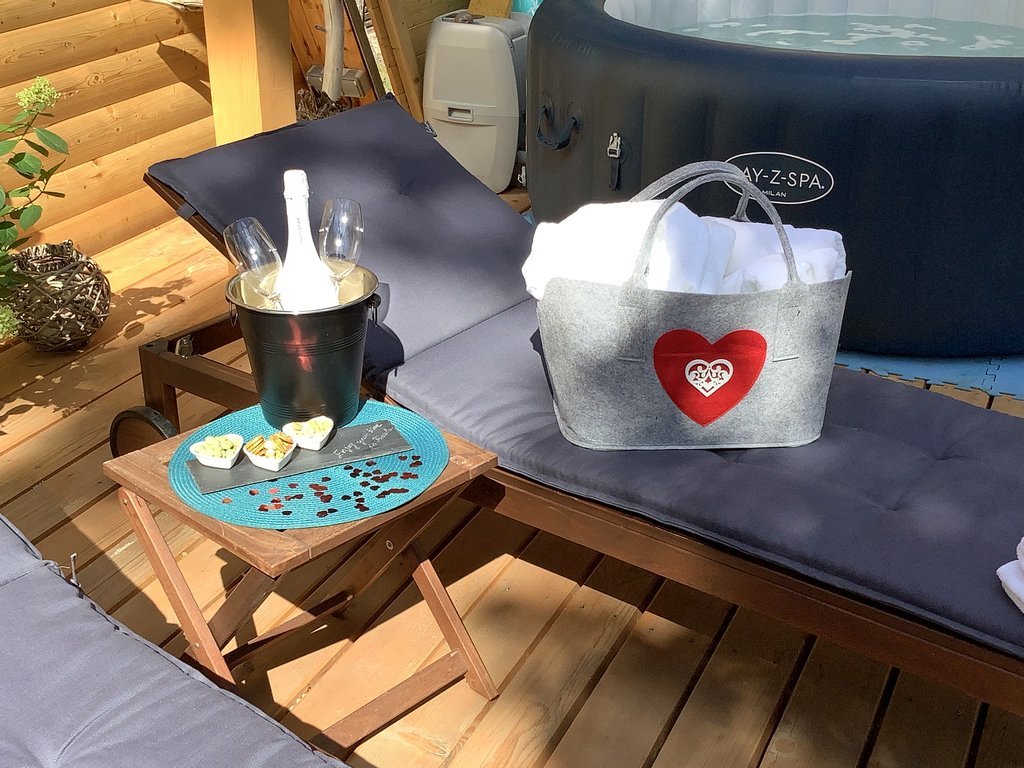 chatka piccola s jacuzzi — foto 2