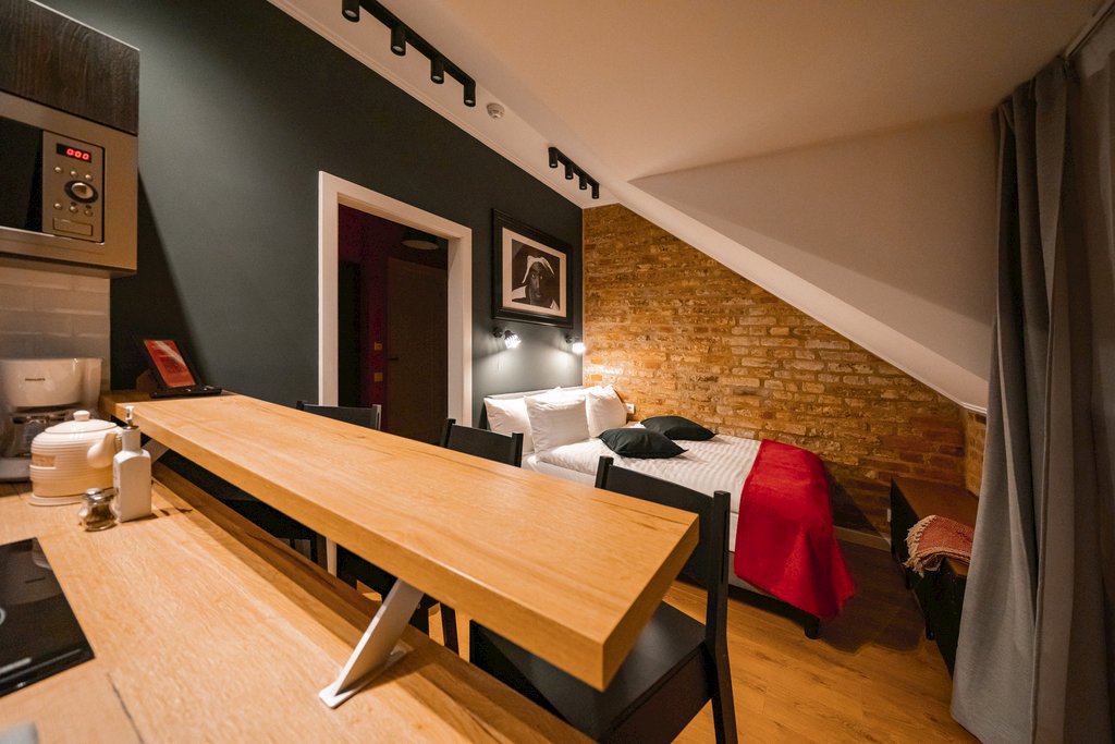 revelton studios marianske lazne — foto 2